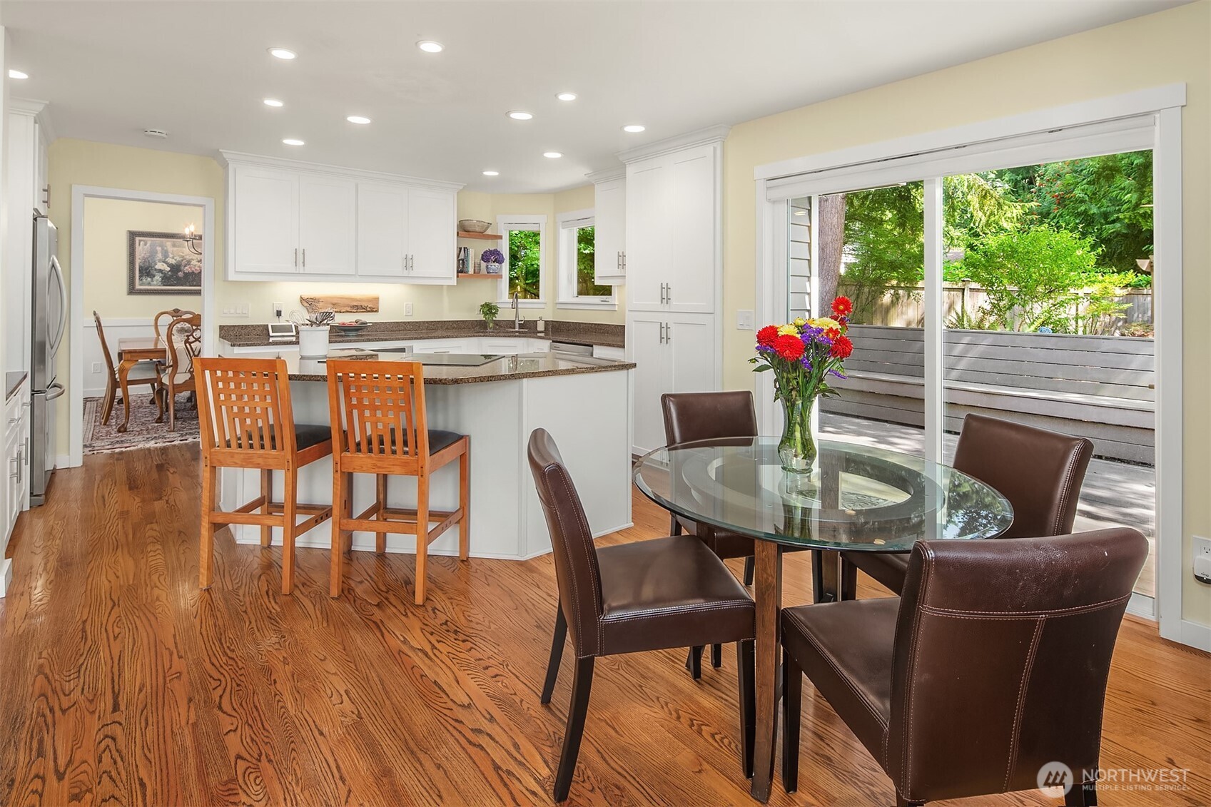 8504 199th Place Southwest Edmonds, WA 98026 - Photo 9 of 37