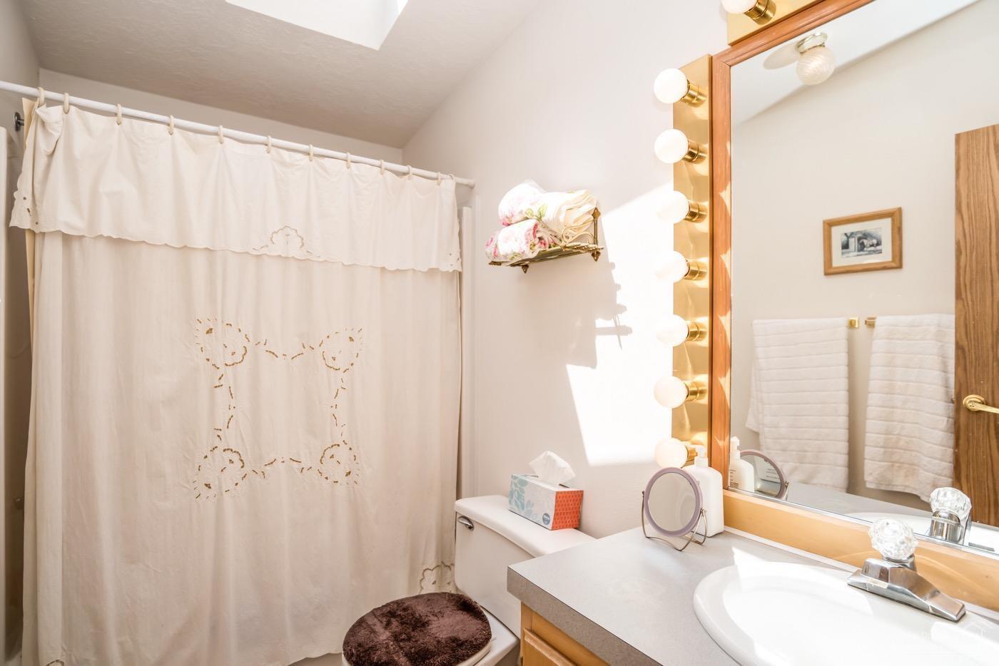 63656 Cricketwood Road Bend, OR 97701 - Photo 16 of 24 Bathroom Two