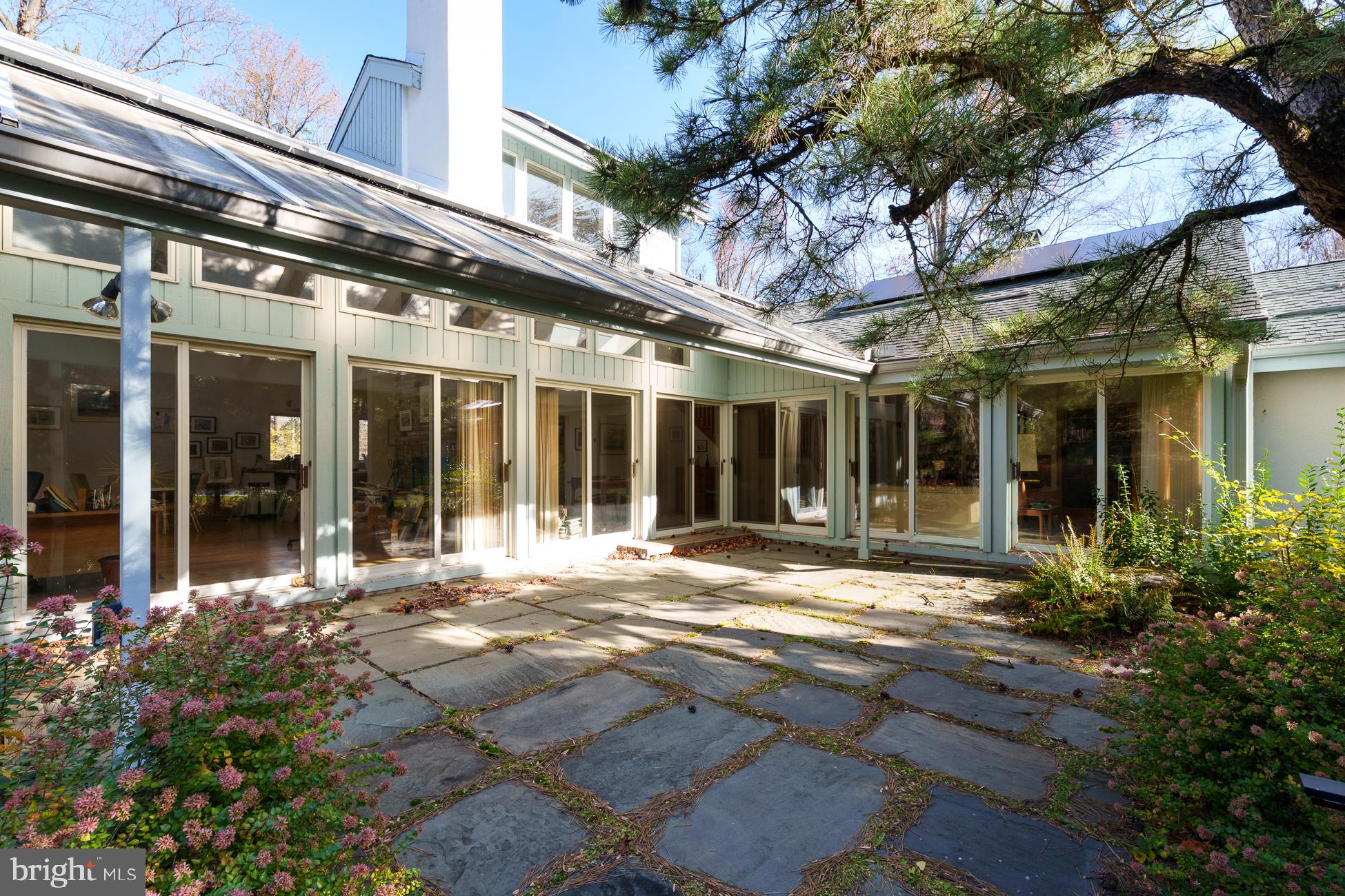 516 Mt Lucas Road Princeton, NJ 08540 - Photo 35 of 43 front view of a building