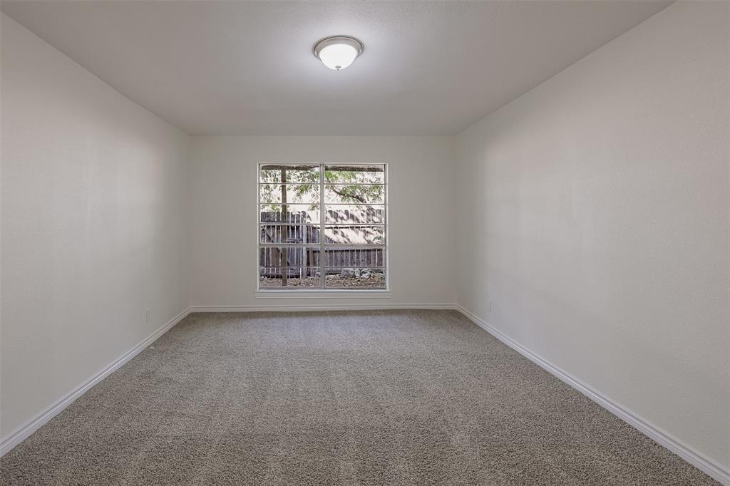 5055 Ridglea Lane, Unit 1105 Fort Worth, TX 76116 - Photo 10 of 11