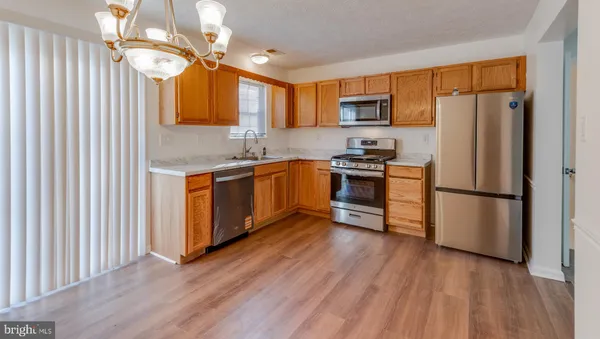 $2,400 | 2502 Regal Place, Waldorf, MD 20601