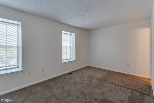 $2,400 | 2502 Regal Place, Waldorf, MD 20601