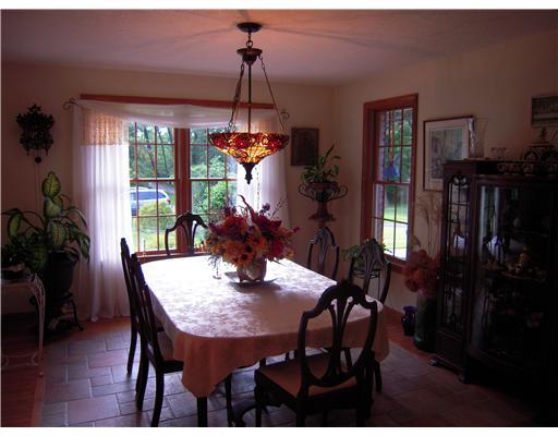 172 Knoch Road Saxonburg, PA 16056 - Photo 6 of 16 Kitchen.