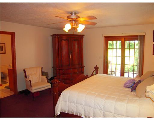 172 Knoch Road Saxonburg, PA 16056 - Photo 7 of 16 Master Bedroom.