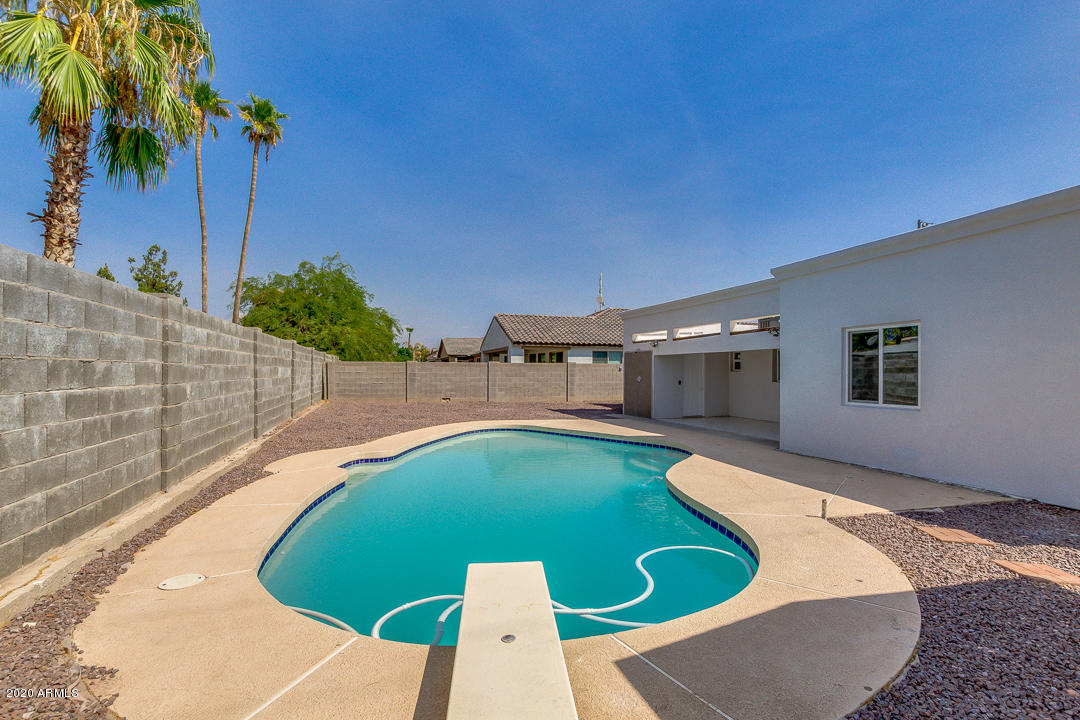 2610 East Danbury Road Phoenix, AZ 85032 - Photo 36 of 37 37-Danbury