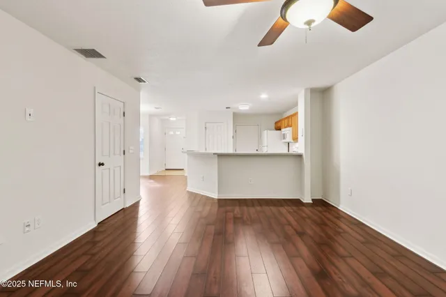 $201,900 | 8550 Argyle Business Loop, Unit 906, Jacksonville, FL 32244