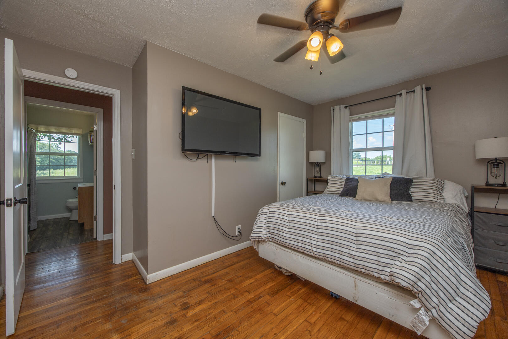 2295 Jackstown Road Paris, KY 40361 - Photo 13 of 21 5B5A2243