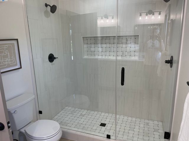 $1,950,000 | 135 Morningside Drive, San Anselmo, CA 94960