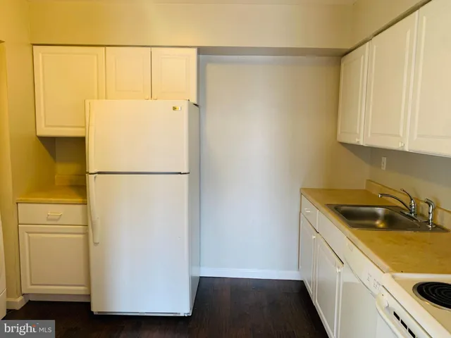 $1,650 | 8875 Tamebird Court, Unit J, Columbia, MD 21045