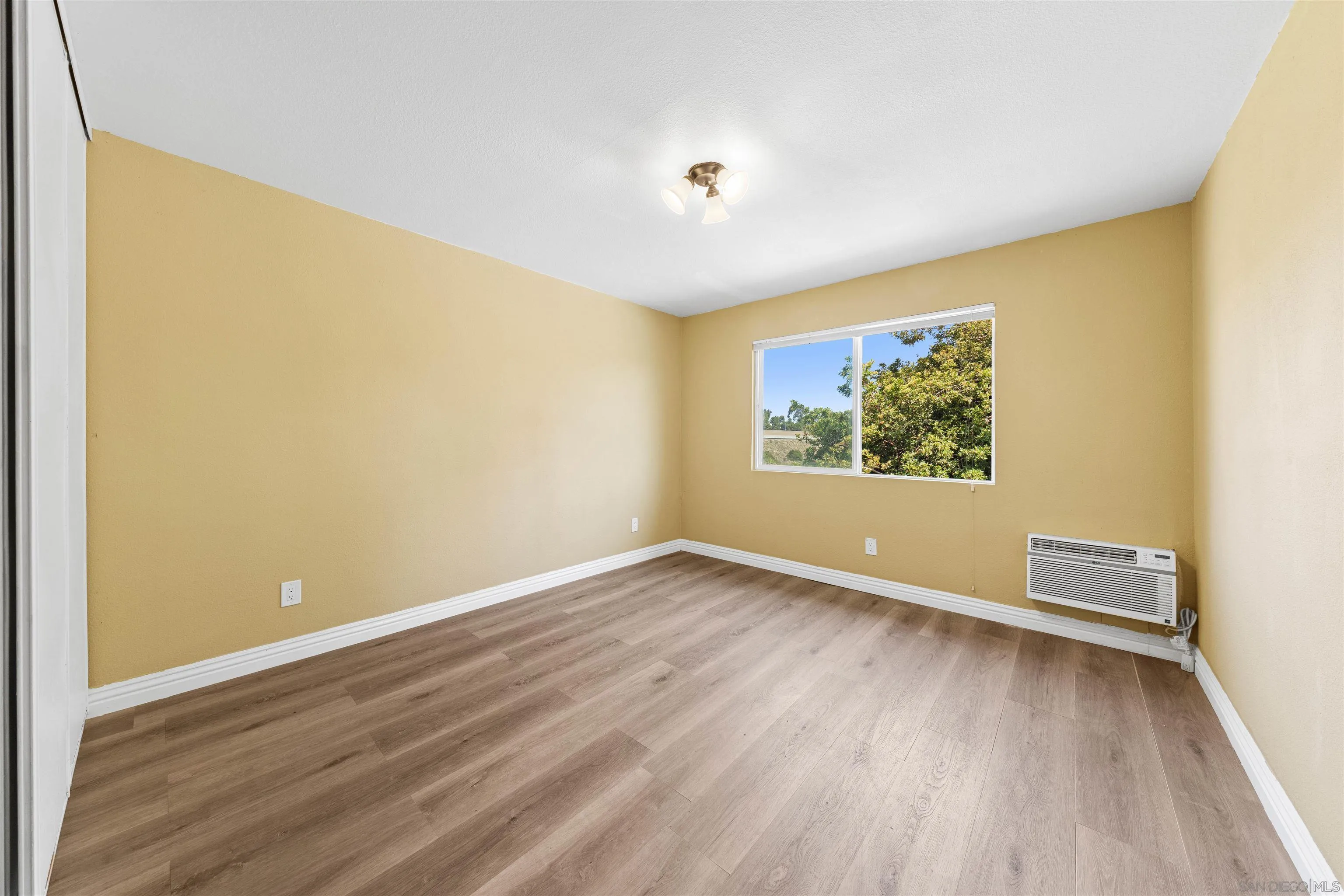 8808 Leigh Avenue Spring Valley, CA 91977 - Photo 24 of 43