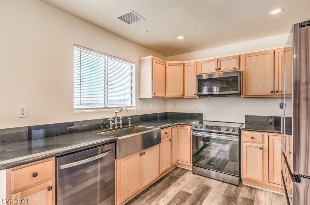 1080 Warehouse Road Pahrump, NV 89048 - Photo 3 of 49 Gallery Image 3