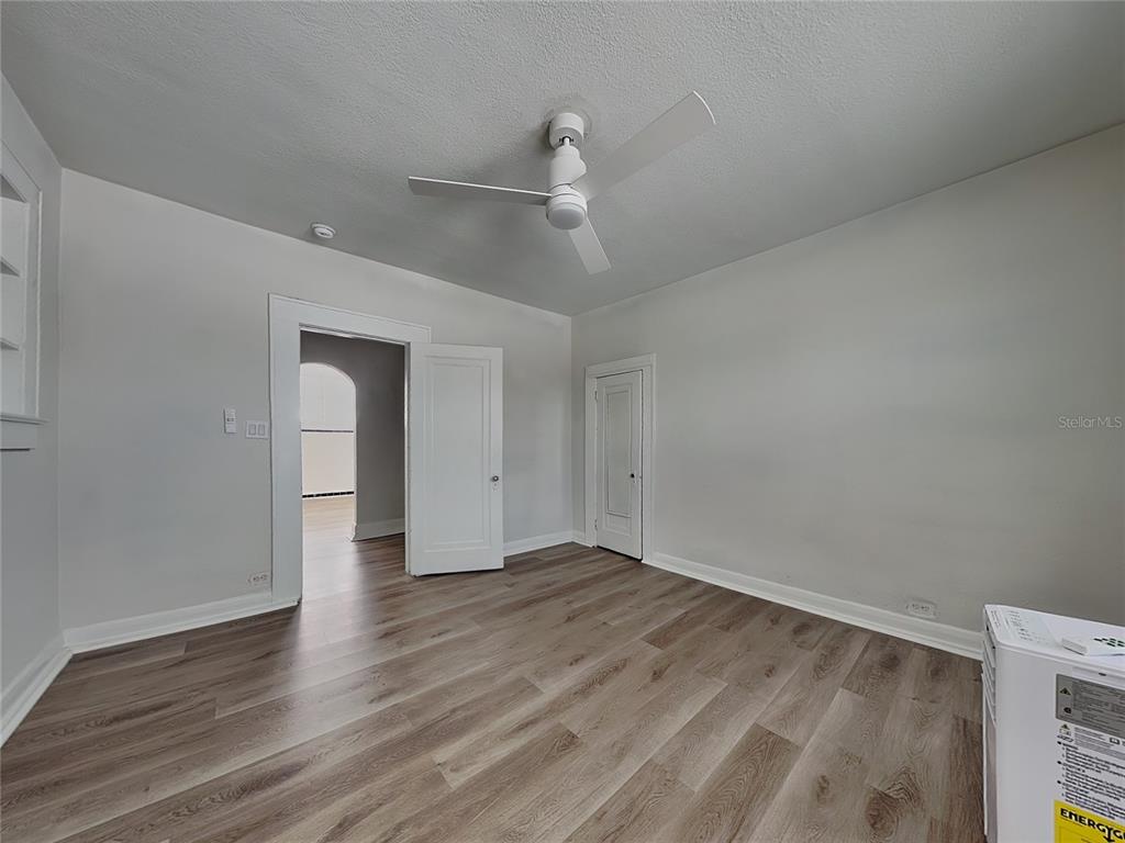 2904 West Chestnut Street, Unit 2 Tampa, FL 33607 - Photo 10 of 16