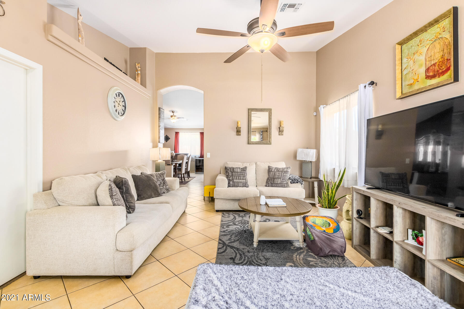 12554 West Hearn Road El Mirage, AZ 85335 - Photo 11 of 40 0011-11 - Hearn