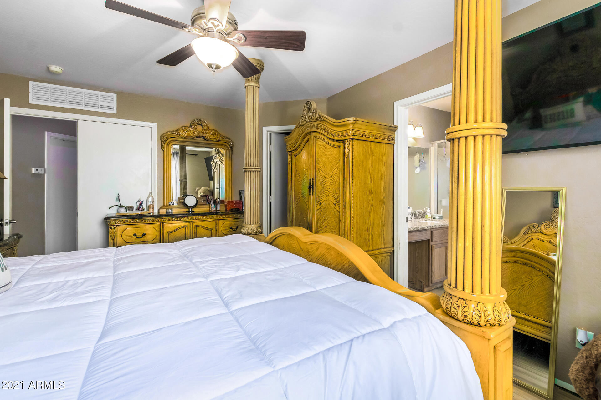 12554 West Hearn Road El Mirage, AZ 85335 - Photo 23 of 40 0023-23 - Hearn