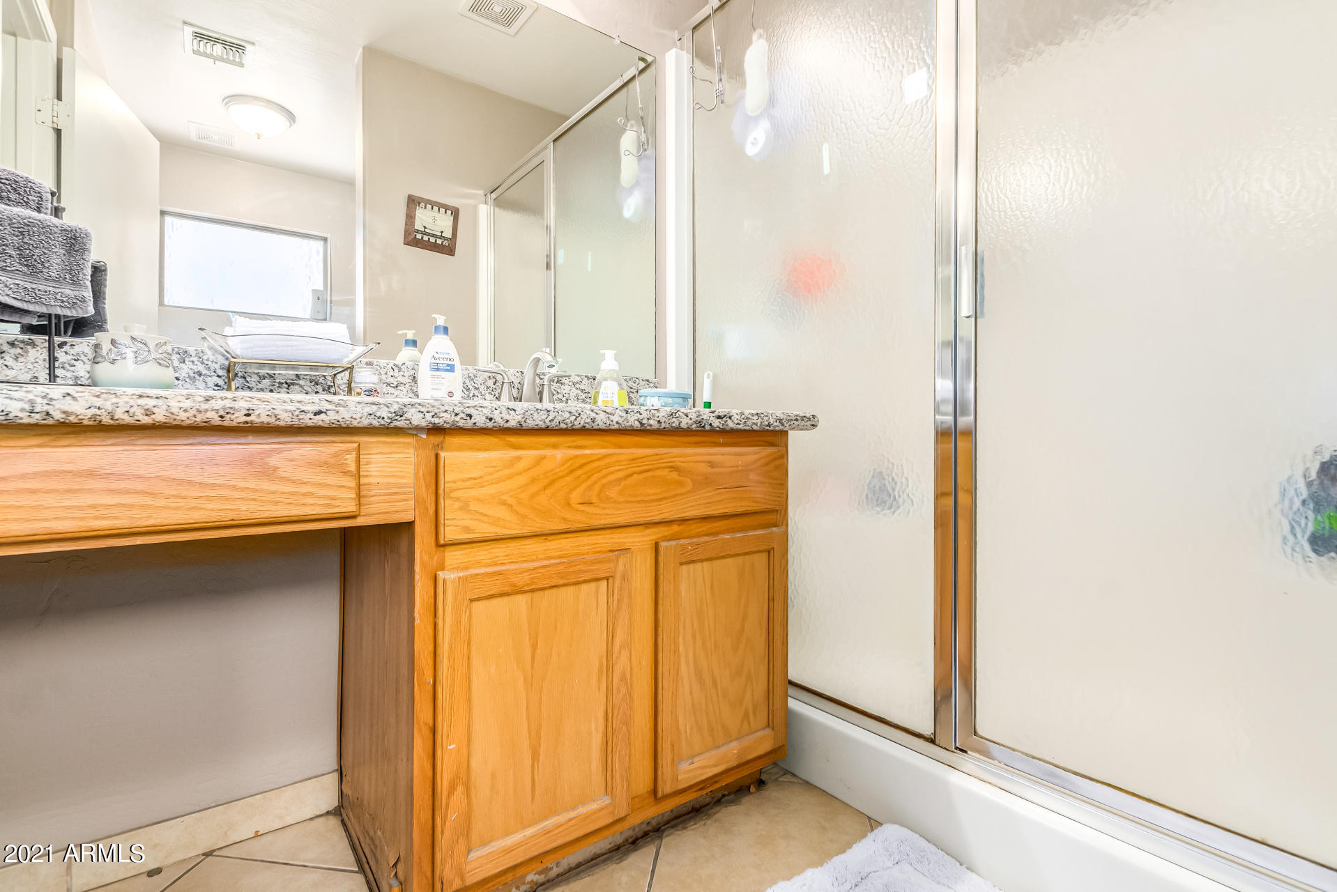 12554 West Hearn Road El Mirage, AZ 85335 - Photo 25 of 40 0025-25 - Hearn