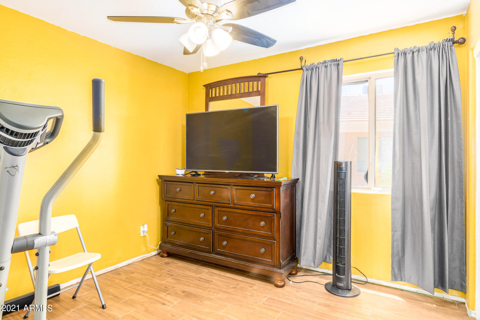 12554 West Hearn Road El Mirage, AZ 85335 - Photo 31 of 40 0031-31 - Hearn