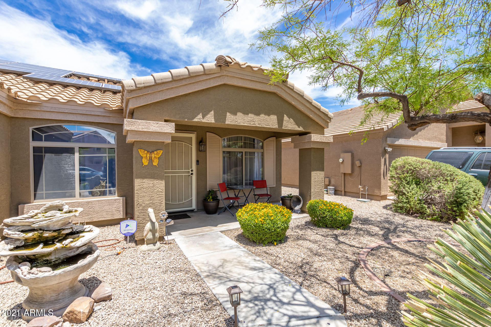 12554 West Hearn Road El Mirage, AZ 85335 - Photo 4 of 40 0004-4 - Hearn