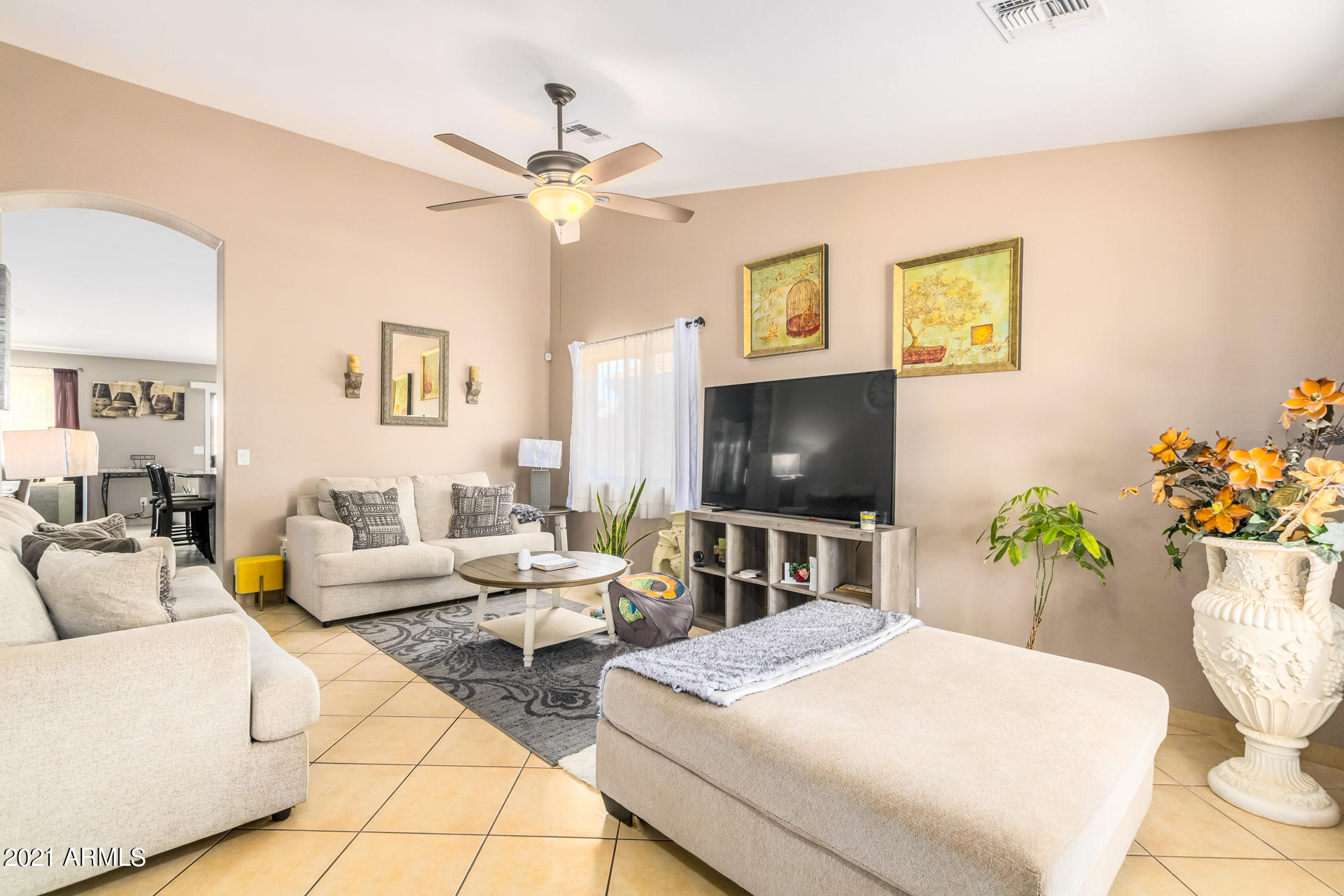 12554 West Hearn Road El Mirage, AZ 85335 - Photo 8 of 40 0008-7 - Hearn
