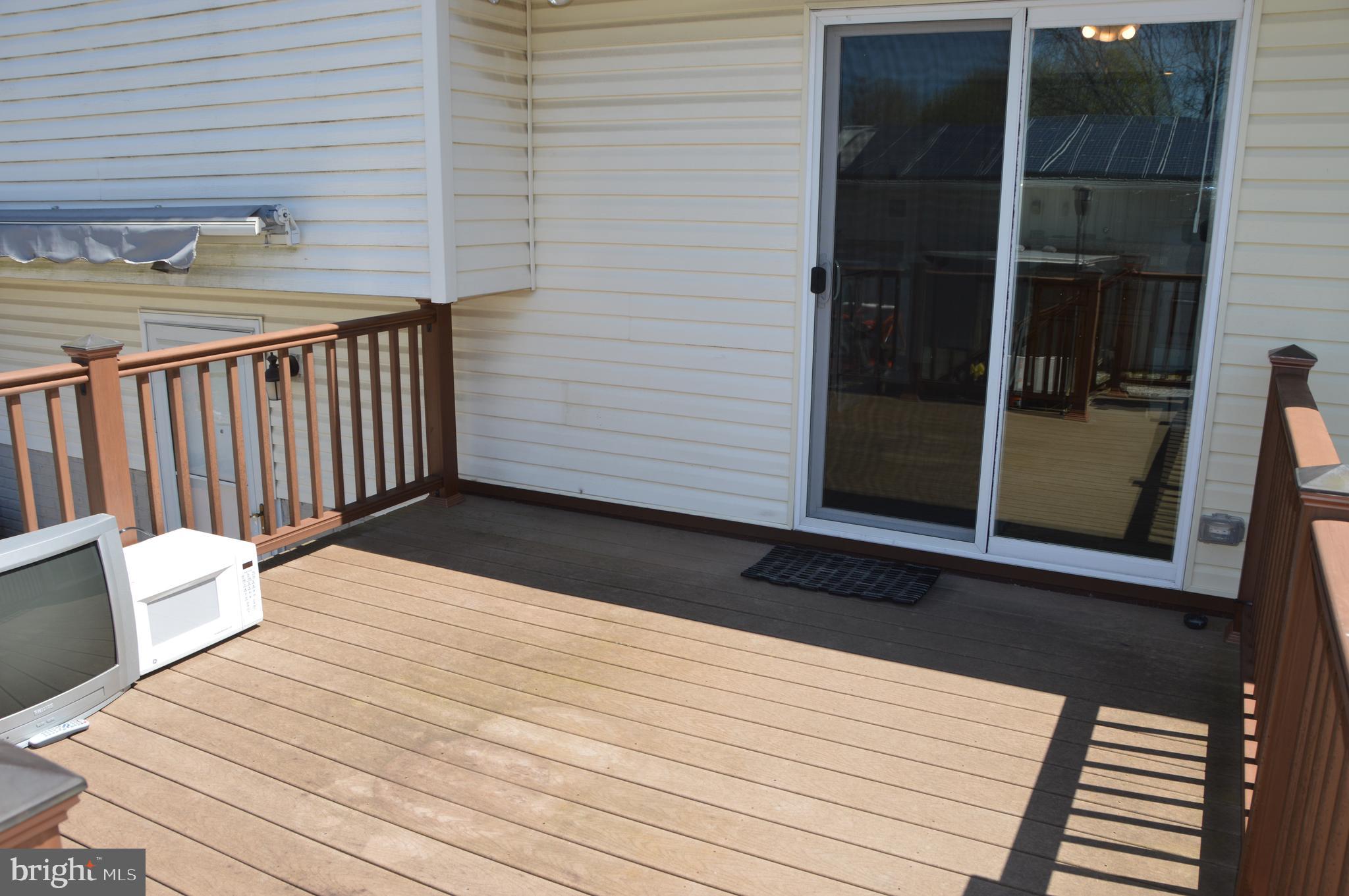 764 Washington Road Westminster, MD 21157 - Photo 20 of 22 12 x 12 Maintenance Free Deck