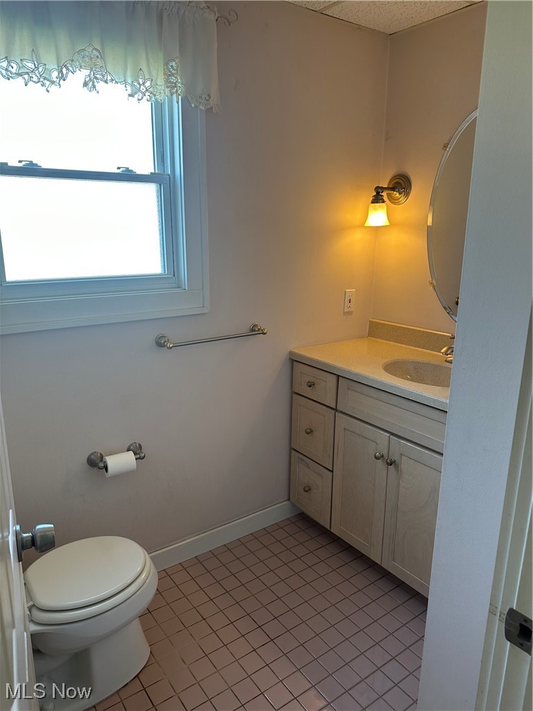 5452 Woodside Road Mentor, OH 44060 - Photo 18 of 19 First floor half bath