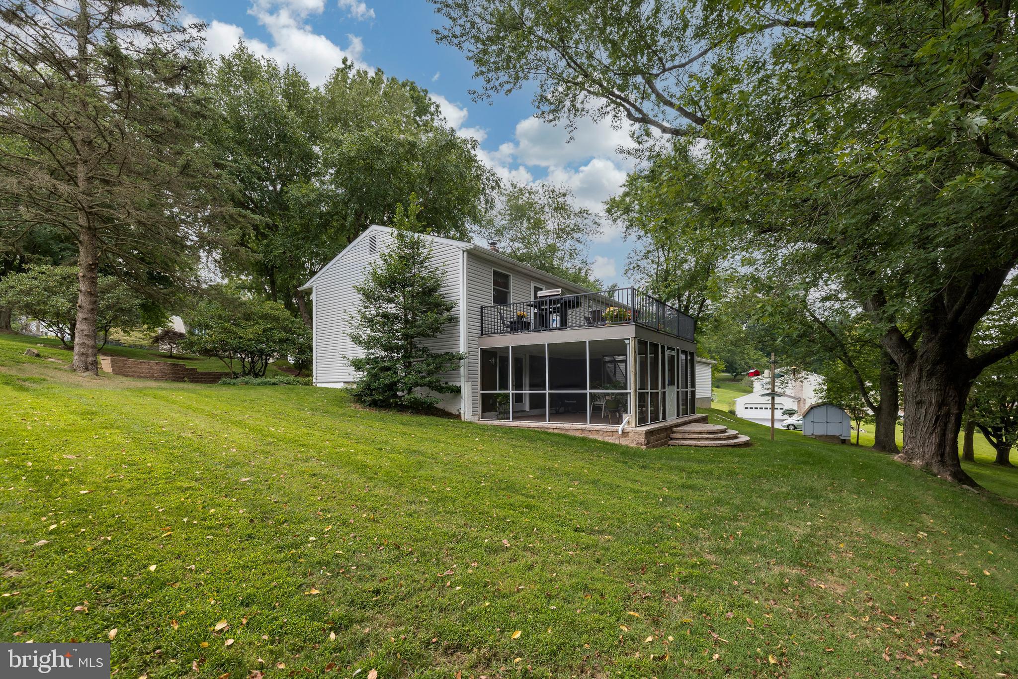 609 Spring Line Drive West Chester, PA 19382 - Photo 34 of 38 Plenty of outdoor elbow room!