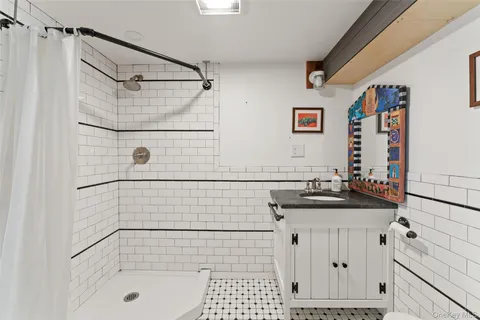 $700,000 | 97 Staunton Street, Yonkers, NY 10704