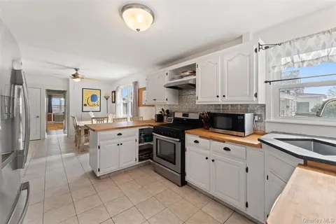 $700,000 | 97 Staunton Street, Yonkers, NY 10704