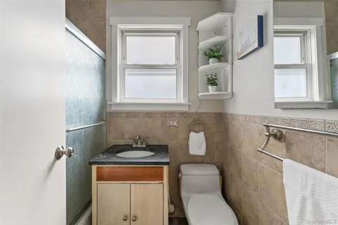 $700,000 | 97 Staunton Street, Yonkers, NY 10704