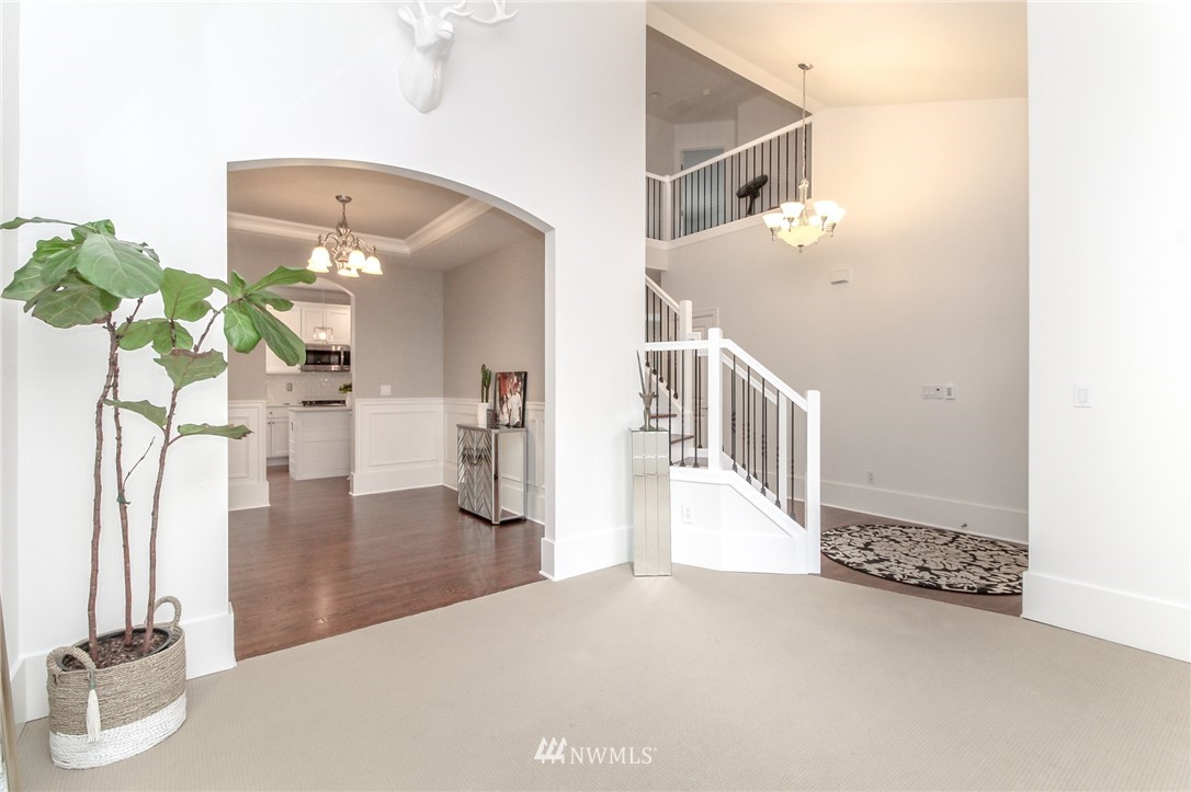 1905 Aberdeen Avenue Northeast Renton, WA 98056 - Photo 2 of 15 Gallery Image 2