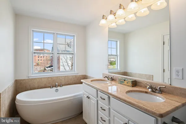 $689,000 | 701 Shelton Avenue, Annapolis, MD 21401