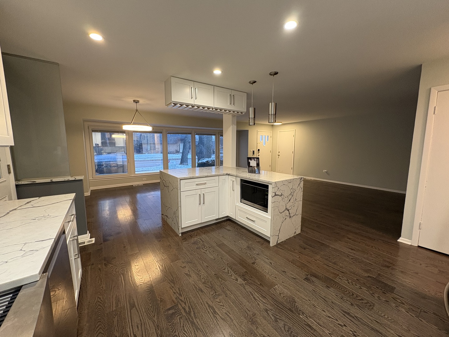 1100 Potter Road Park Ridge, IL 60068 - Photo 14 of 38