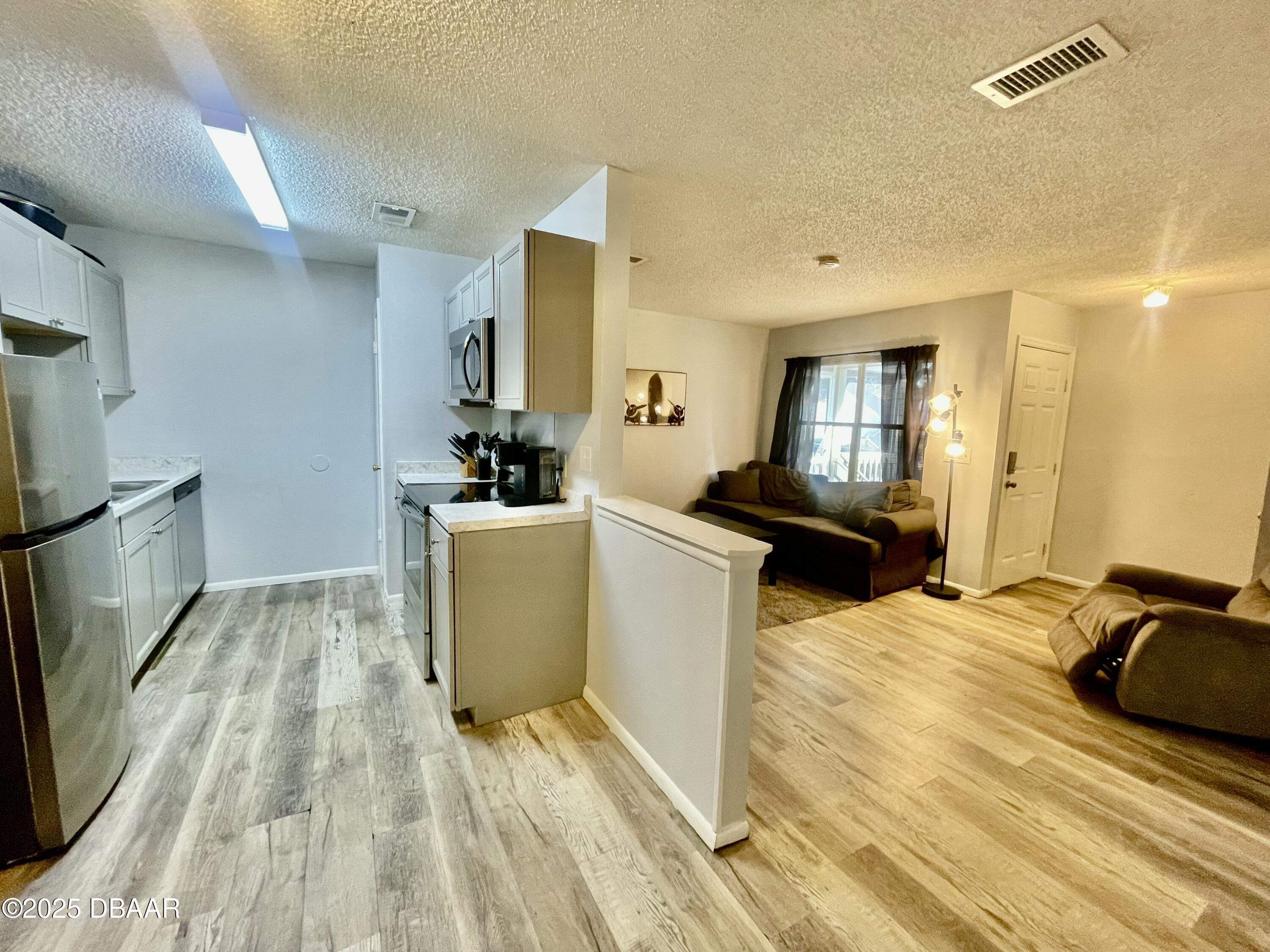 1600 Big Tree Road, Unit L5 Daytona Beach, FL 32119 - Photo 13 of 16 IMG_2652