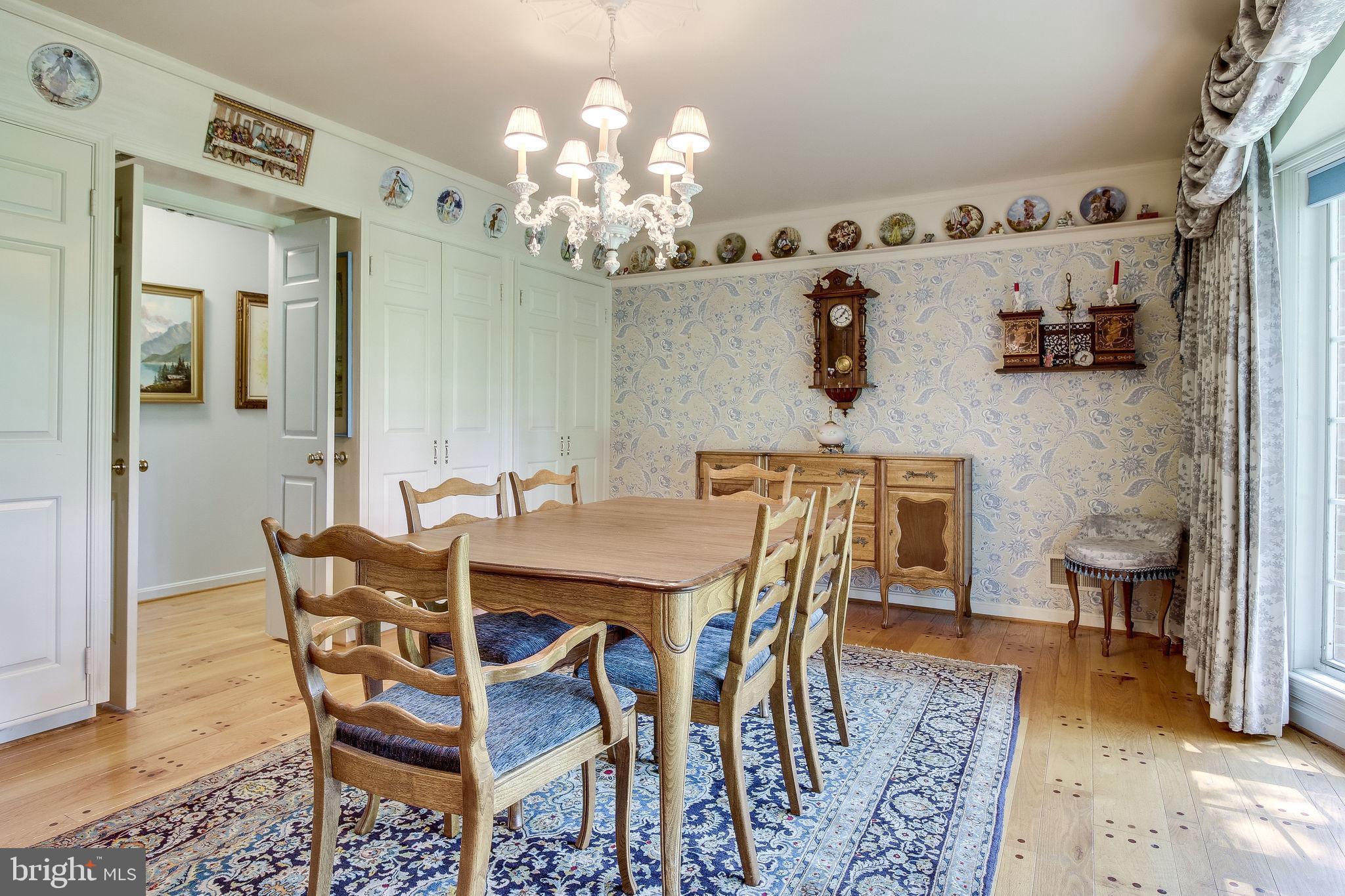 637 River Bend Road Great Falls, VA 22066 - Photo 15 of 40