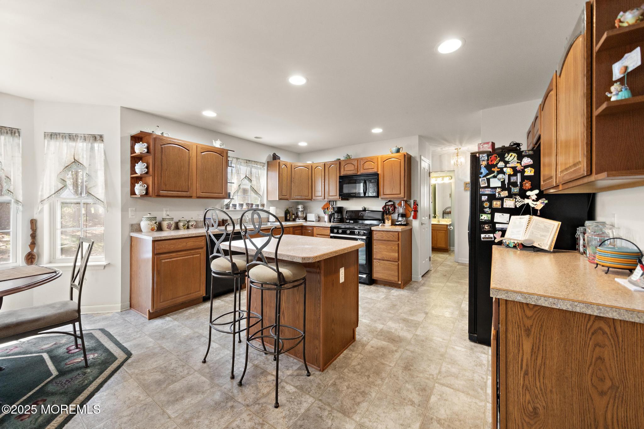 191 Willets Avenue Little Egg Harbor, NJ 08087 - Photo 11 of 49 Large County Kitchen