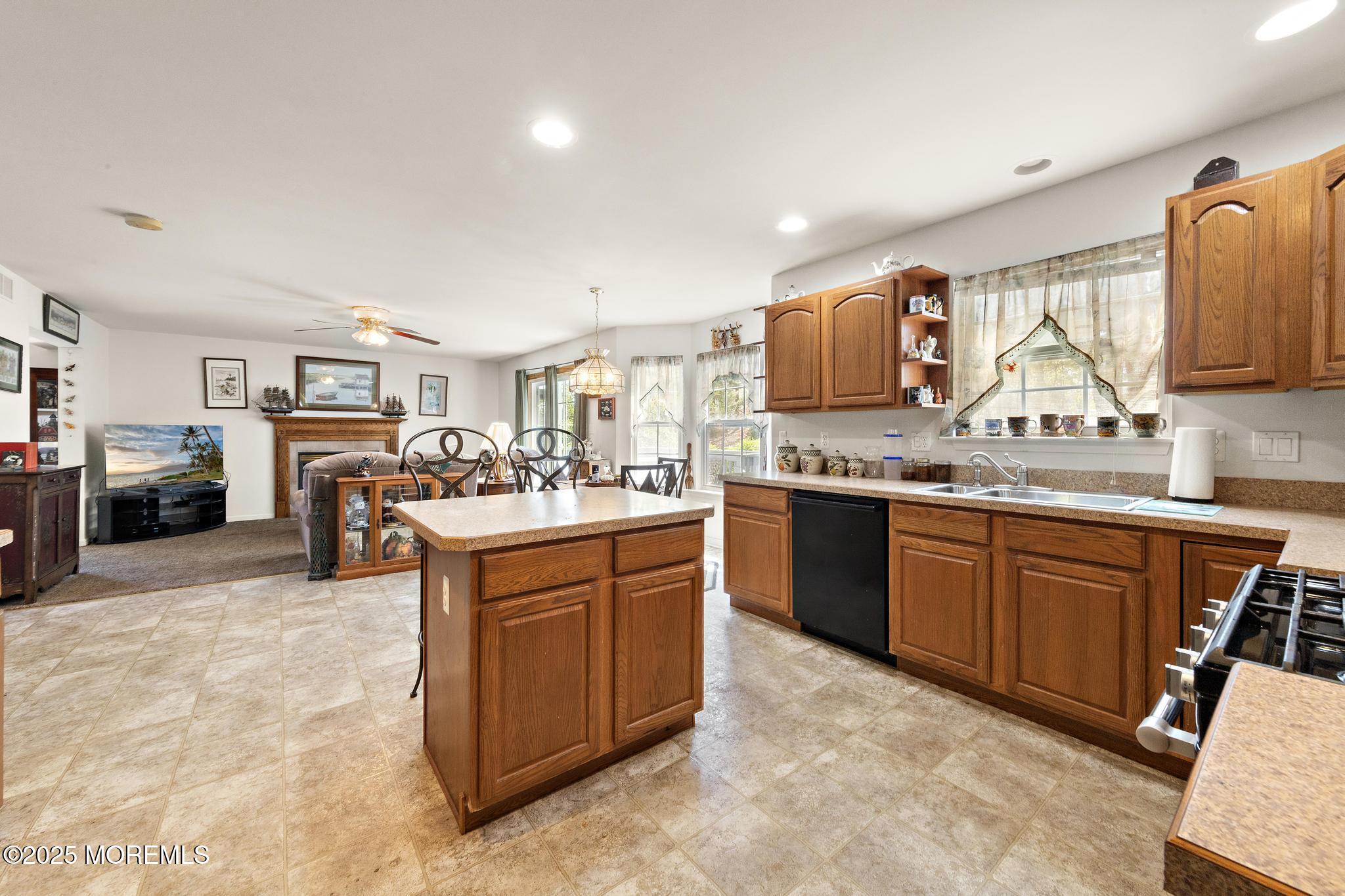 191 Willets Avenue Little Egg Harbor, NJ 08087 - Photo 15 of 49 OPEN space