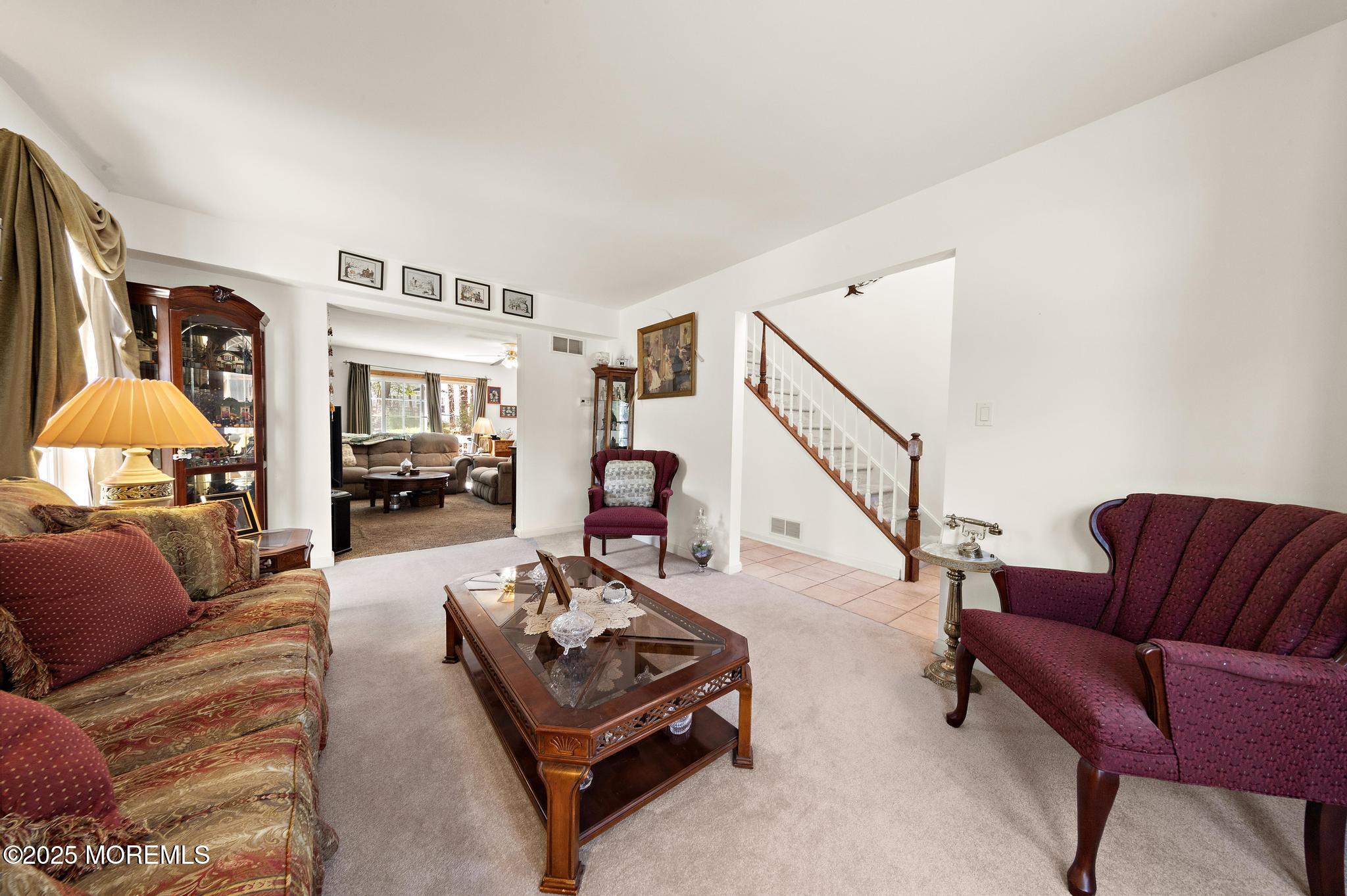 191 Willets Avenue Little Egg Harbor, NJ 08087 - Photo 23 of 49 Sunny living room