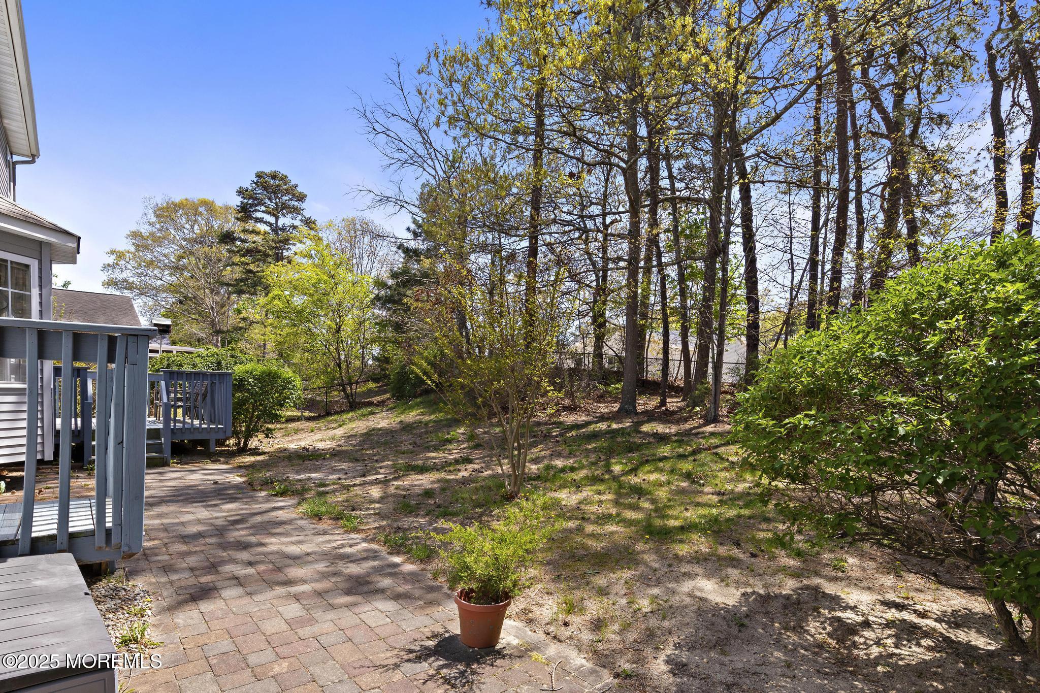 191 Willets Avenue Little Egg Harbor, NJ 08087 - Photo 42 of 49 paverd patio