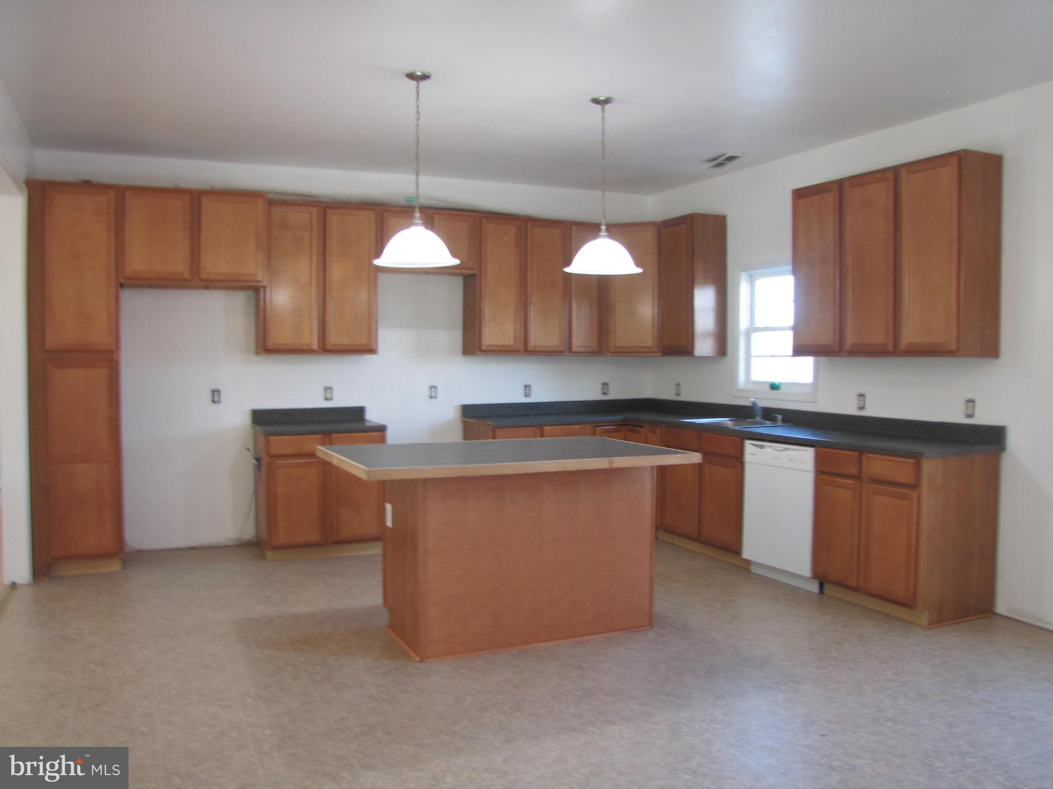 6603 Laurel Grove Road Denton, MD 21629 - Photo 2 of 7 Kitchen