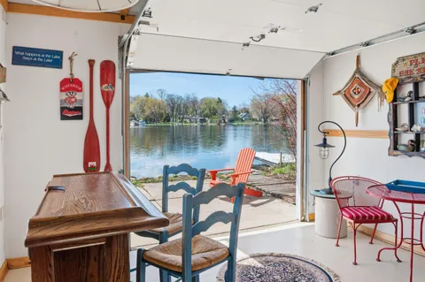 $1,299,000 | N29W27397 Peninsula Drive, Pewaukee, WI 53072