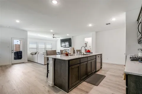 $315,000 | 2932 Beau Daniel Drive, Royse City, TX 75189