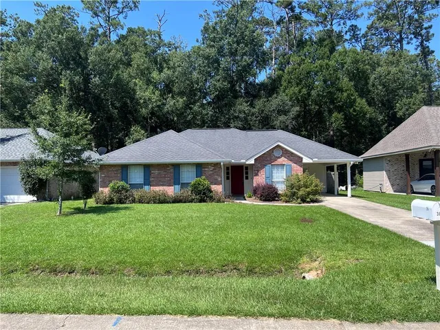 $1,800 | 36 Maison Drive, Covington, LA 70433