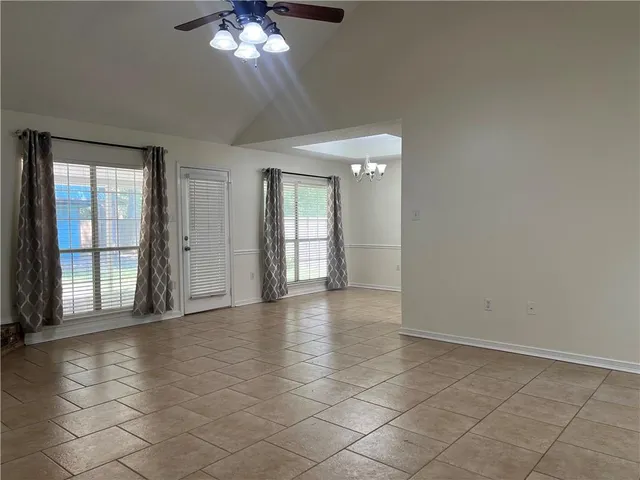 $1,800 | 36 Maison Drive, Covington, LA 70433