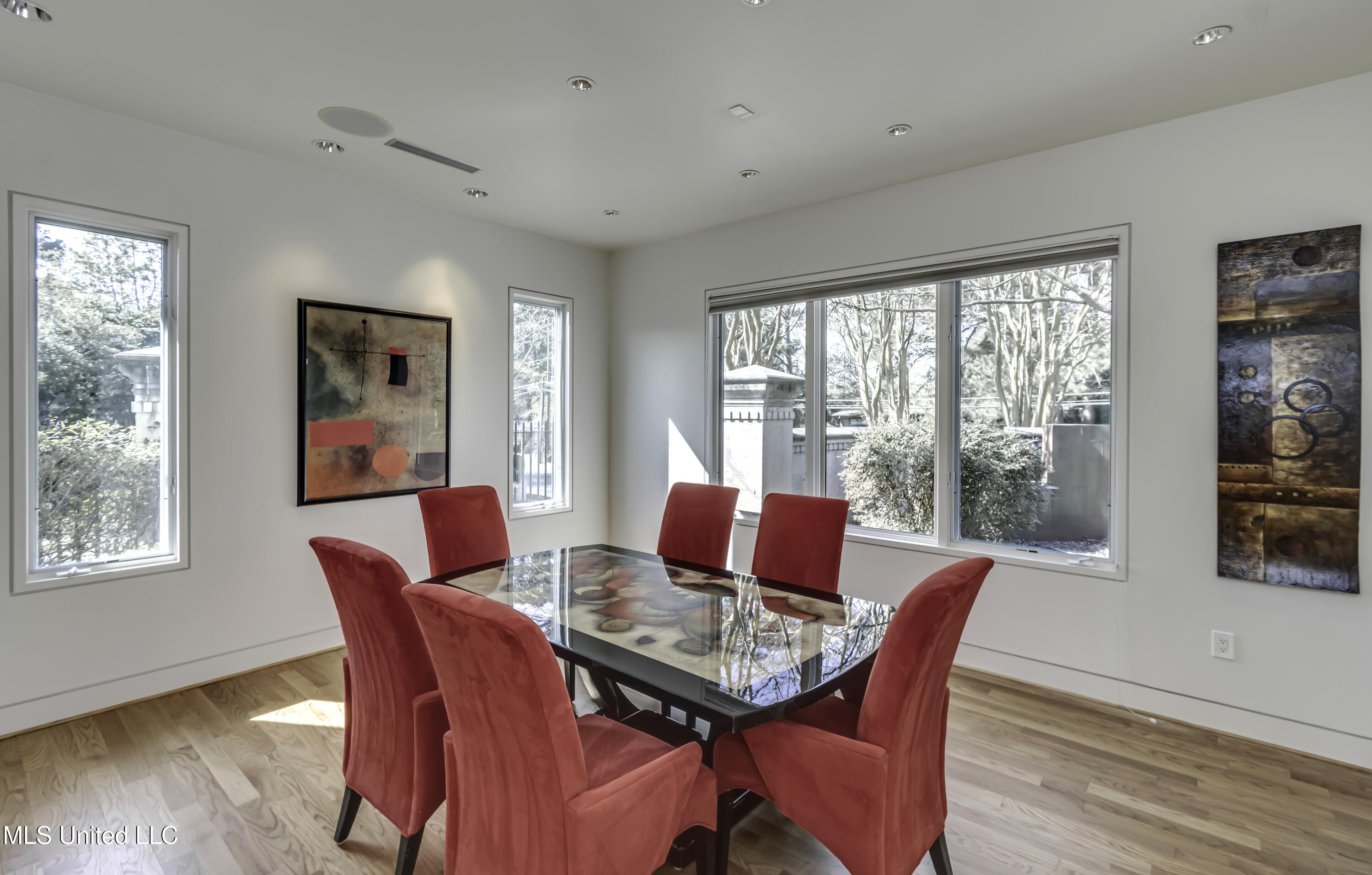 2 Waterstone Place Jackson, MS 39211 - Photo 27 of 81 27