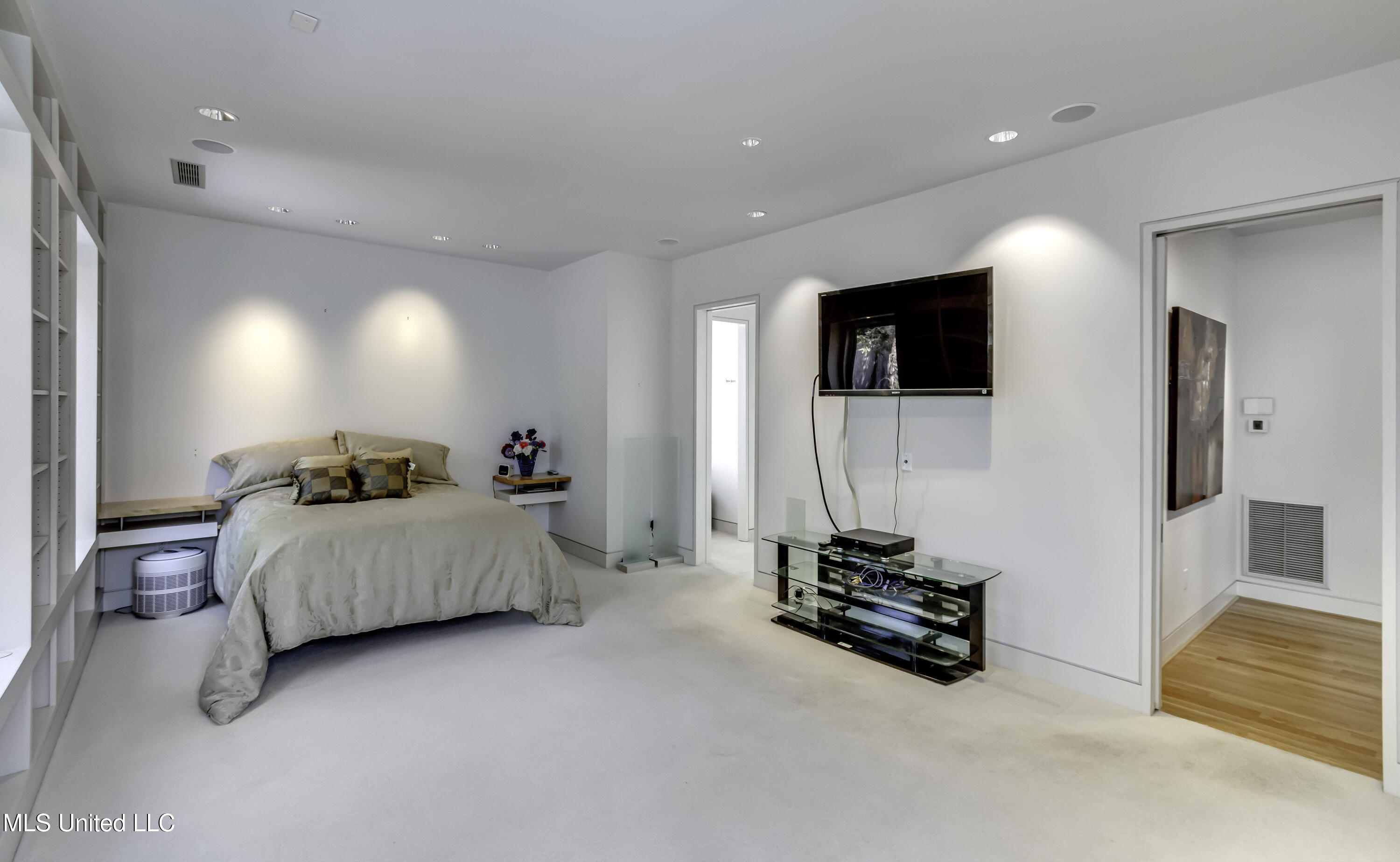 2 Waterstone Place Jackson, MS 39211 - Photo 50 of 81 50