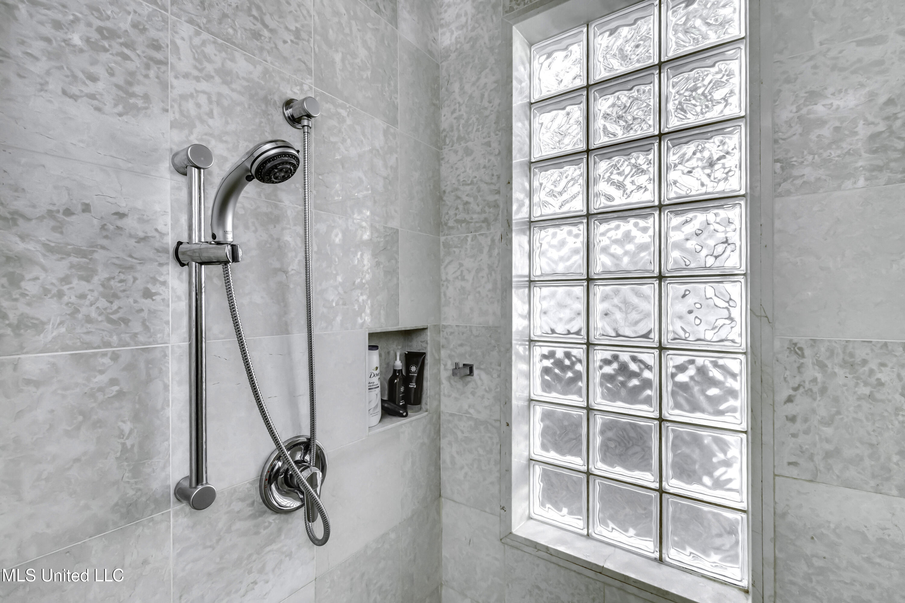 2 Waterstone Place Jackson, MS 39211 - Photo 53 of 81 53