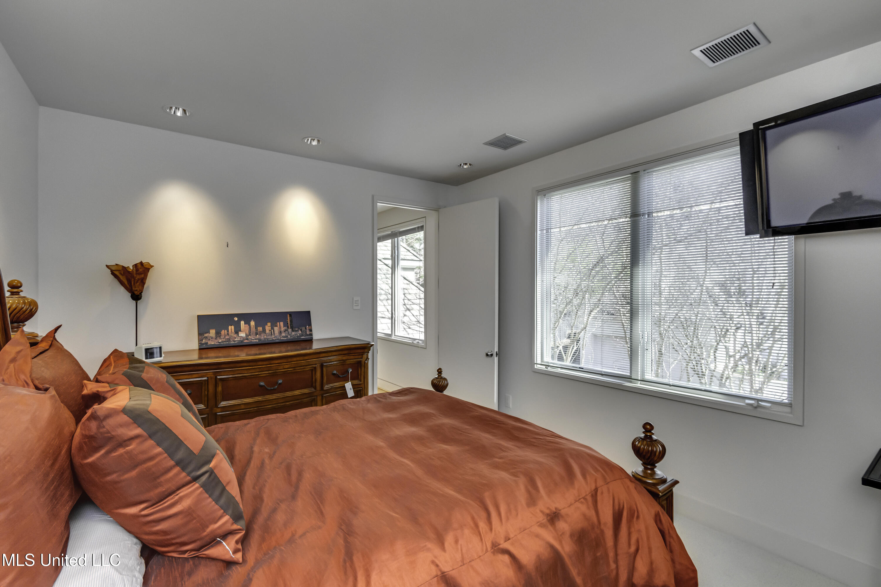 2 Waterstone Place Jackson, MS 39211 - Photo 69 of 81 Bedroom #3