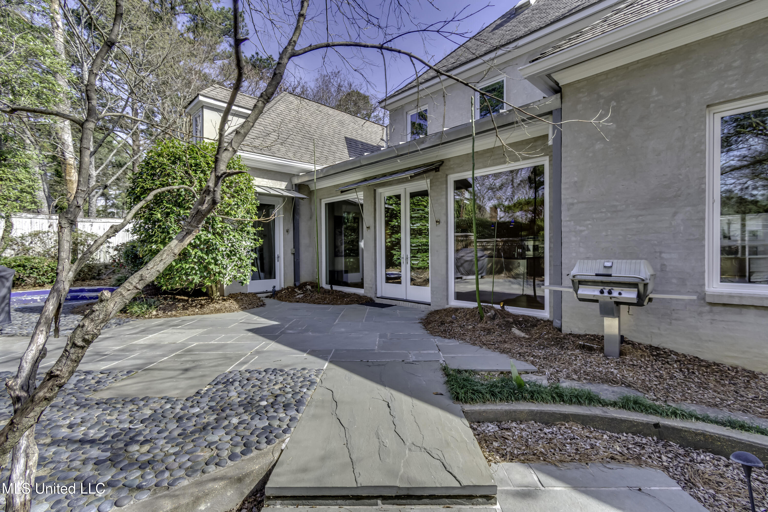 2 Waterstone Place Jackson, MS 39211 - Photo 8 of 81 8