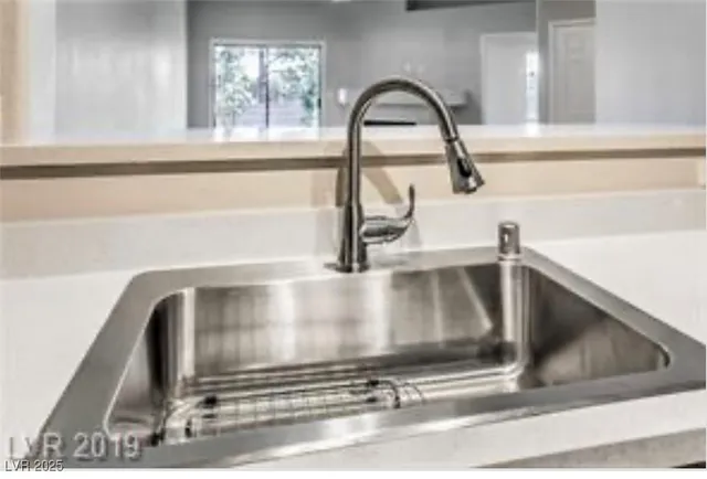 $355,000 | 390 Rosado Springs Street, Henderson, NV 89014