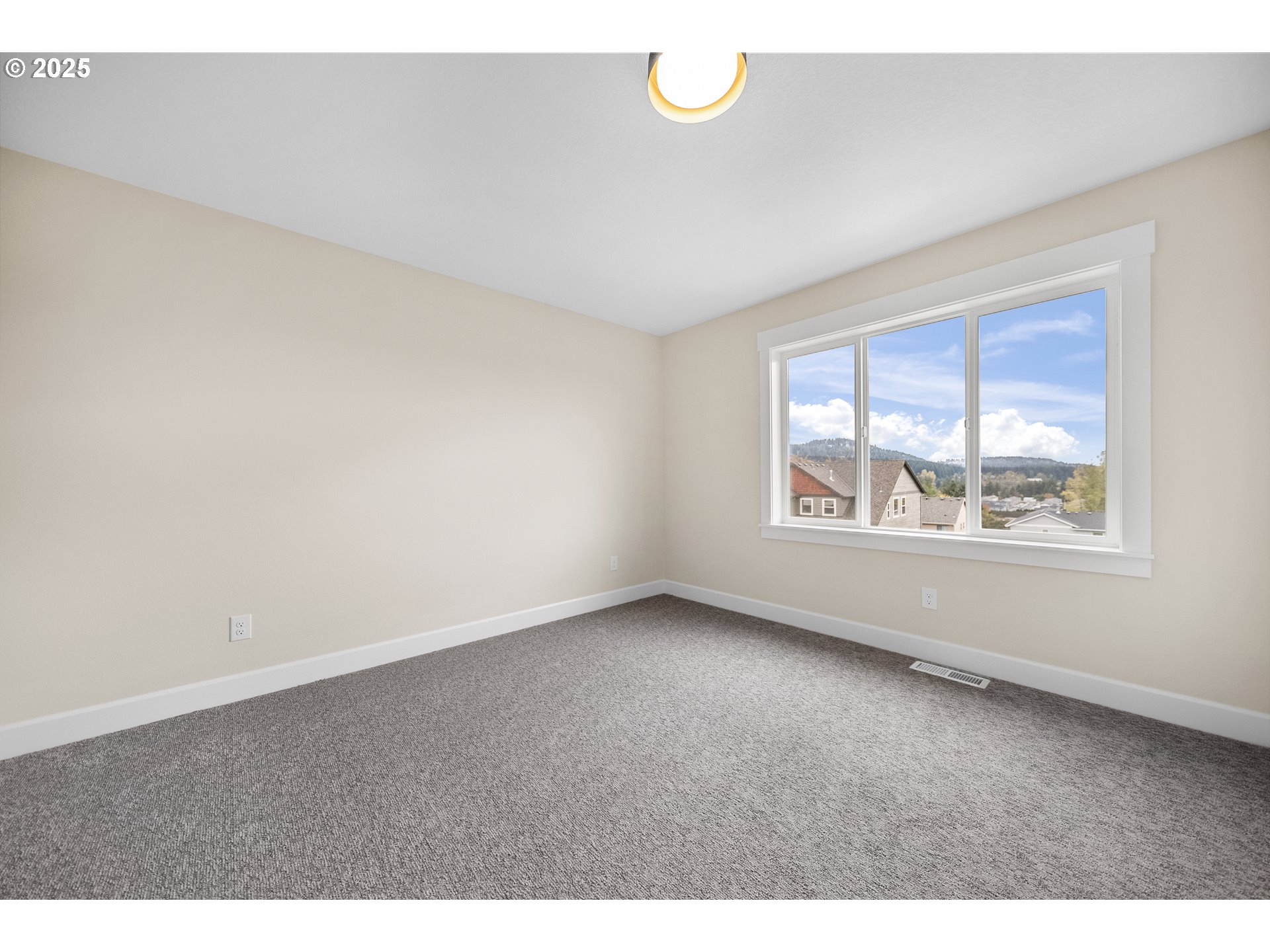 3813 Southwest McKinley Street Gresham, OR 97080 - Photo 29 of 46