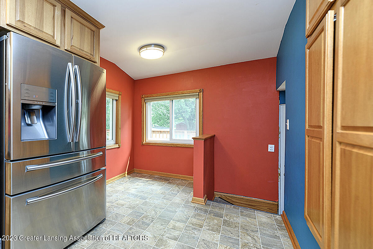 2030 East Stoll Road Lansing, MI 48906 - Photo 14 of 24 14